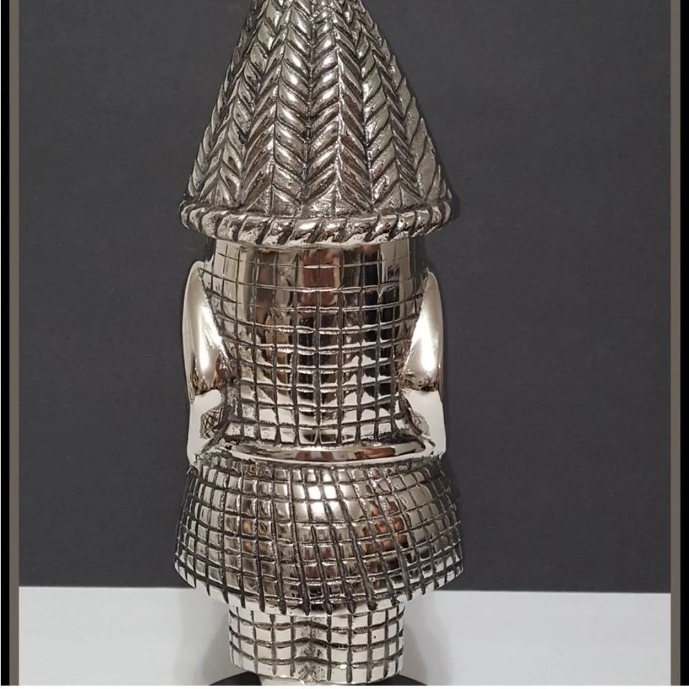 🆕RARE🆕 Pottery Barn Gnome Shaped Metal Cocktail Shaker 14 OZ 5.75